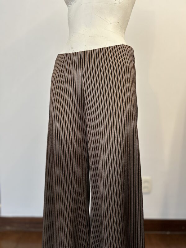 Calça boca larga em - Image 4